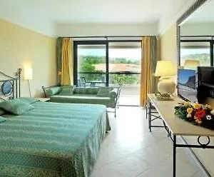Fiesta Athenee Palace 4*, Campofelice Di Roccella Italien
